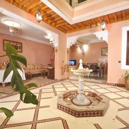 Riad La Famille Marrakesh Exteriör bild