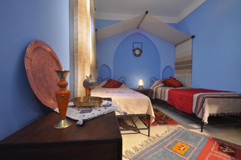 Riad La Famille Marrakesh Exteriör bild